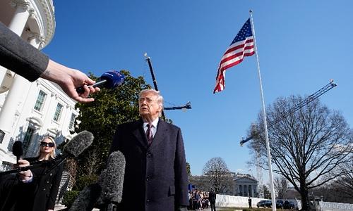 Η Ουάσιγκτον εγκρίνει πωλήσεις όπλων 16 δισεκατομμυρίων δολαρίων σε ΗΑΕ και Κουβέιτ