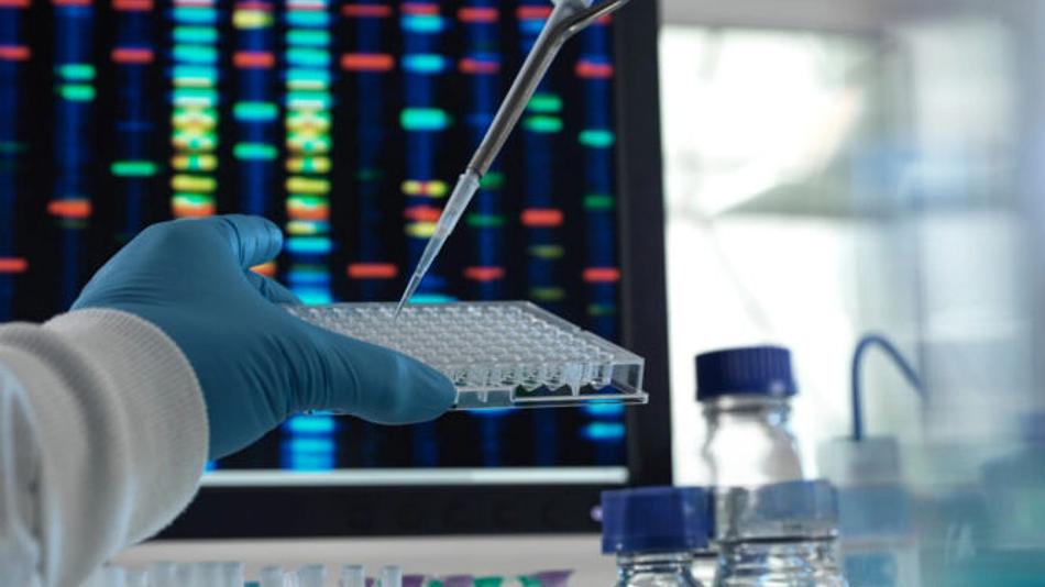 Γενετικό τεστ υπόσχεται να μειώσει τη χημειοθεραπεία για γυναίκες με καρκίνο του μαστού