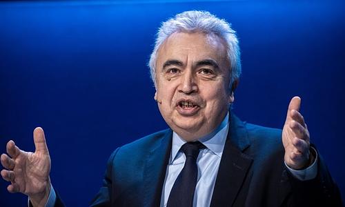 Συναγερμός στον IEA: Κίνδυνος "κόκκινης ζώνης" για την αγορά πετρελαίου από τον Ιούλιο λόγω αυξημένης ζήτησης