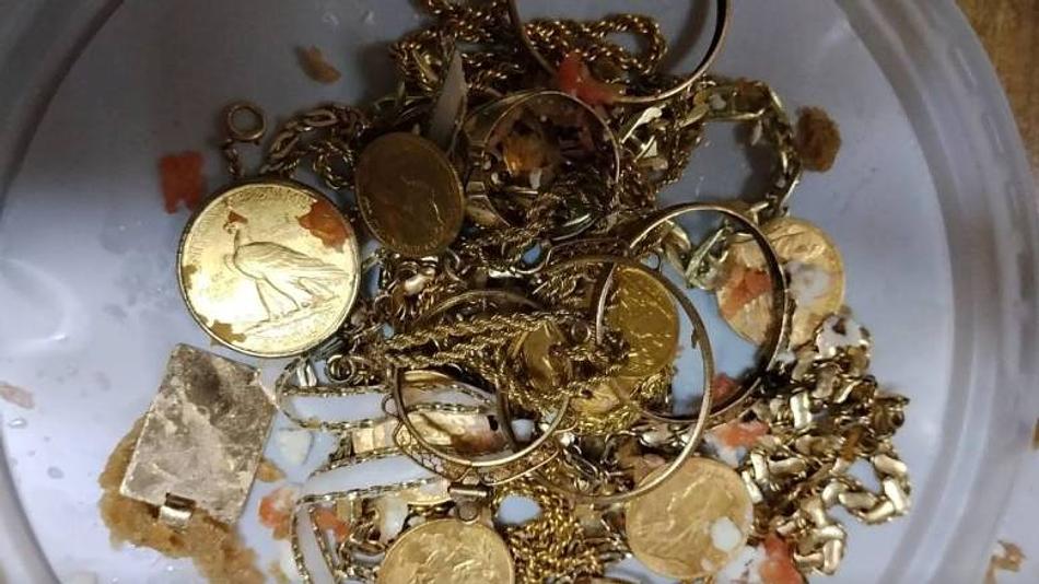 Σύλληψη μελών κυκλώματος απάτης στην Κάρπαθο με κλοπές χρημάτων και κοσμημάτων