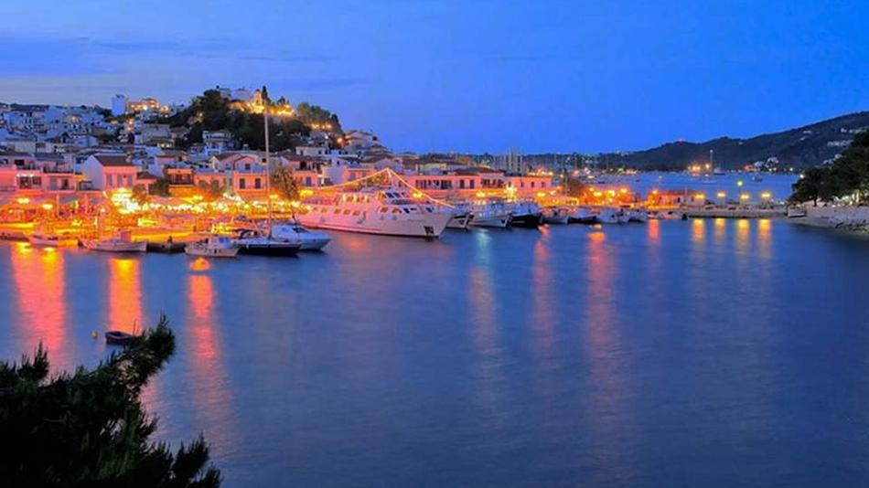 Σκιάθος: Πρωτοπόρος στην βιώσιμη τουριστική ανάπτυξη και την προσβασιμότητα