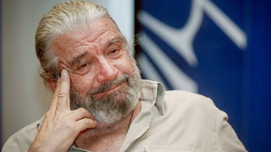 Αποχαιρετισμός στον Άγγελο Αντωνόπουλο: Ένας σπουδαίος καλλιτέχνης του ελληνικού κινηματογράφου φεύγει από τη ζωή στα 94 του χρόνια