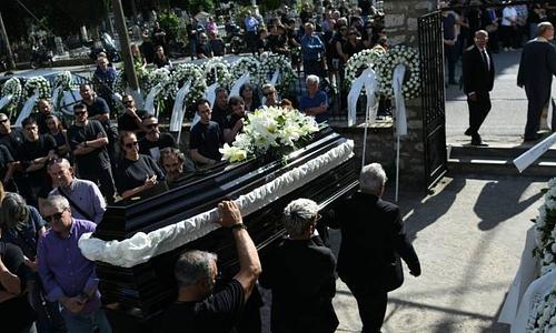 Συγκίνηση και τιμή στη μνήμη του Μάριου Οικονόμου κατά την κηδεία του