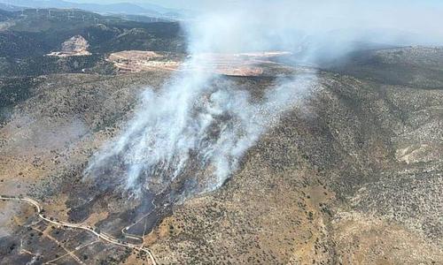 Ταχεία αντίδραση της Πυροσβεστικής αποτρέπει την εξάπλωση πυρκαγιάς στον Ασπρόπυργο