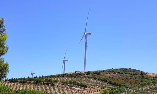 Σύλληψη μελών εγκληματικής οργάνωσης για κλοπές σε αιολικά πάρκα στην Εύβοια