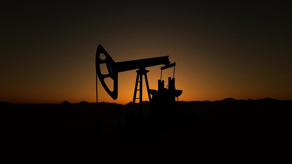 Μειωμένη κατά 19% η παραγωγή αργού πετρελαίου του Ιράν λόγω αποκλεισμού από τις ΗΠΑ