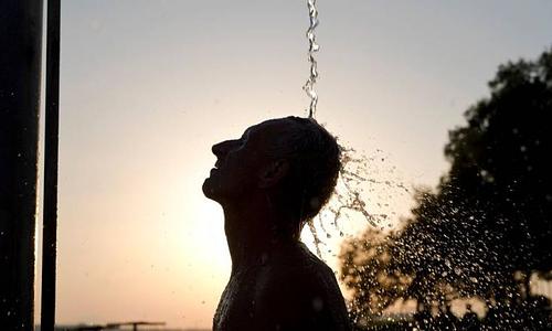 Κύμα ζέστης με θερμοκρασίες έως 40 βαθμούς αναμένεται στην Ελλάδα αυτή την εβδομάδα