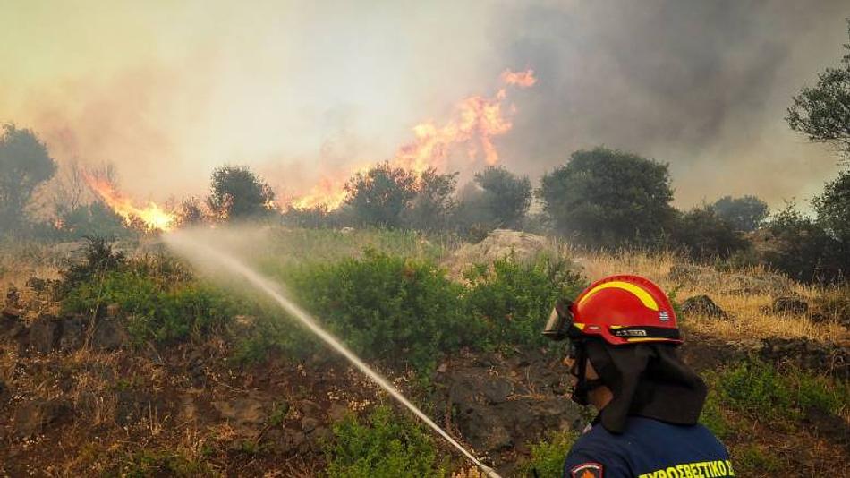 Ακραίος κίνδυνος πυρκαγιάς σε Αττική και άλλες περιοχές αύριο