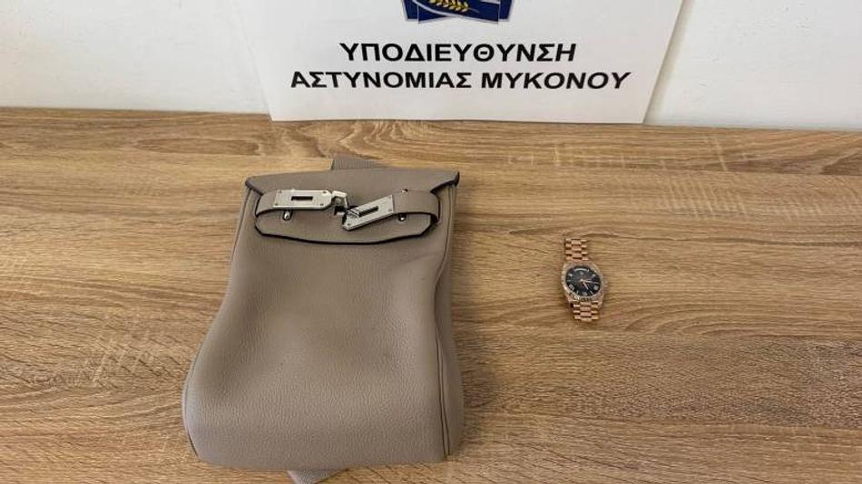 Οδηγός στην Μύκονο κατηγορείται για κλοπή πολύτιμων αντικειμένων από Ουκρανό επιβάτη