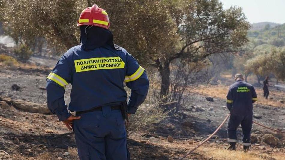 Μεγάλη κινητοποίηση πυροσβεστικών δυνάμεων για την κατάσβεση πυρκαγιάς