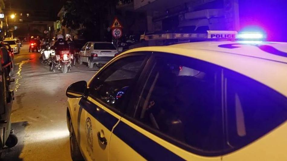 Συλλήψεις πέντε ανδρών για βία κατά αστυνομικών και διατάραξη κοινής ησυχίας στη Θεσσαλονίκη