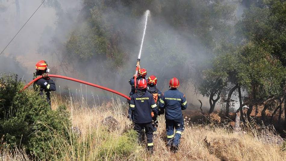 Πορτοκαλί συναγερμός για πολλές περιοχές της Ελλάδας λόγω υψηλού κινδύνου πυρκαγιών