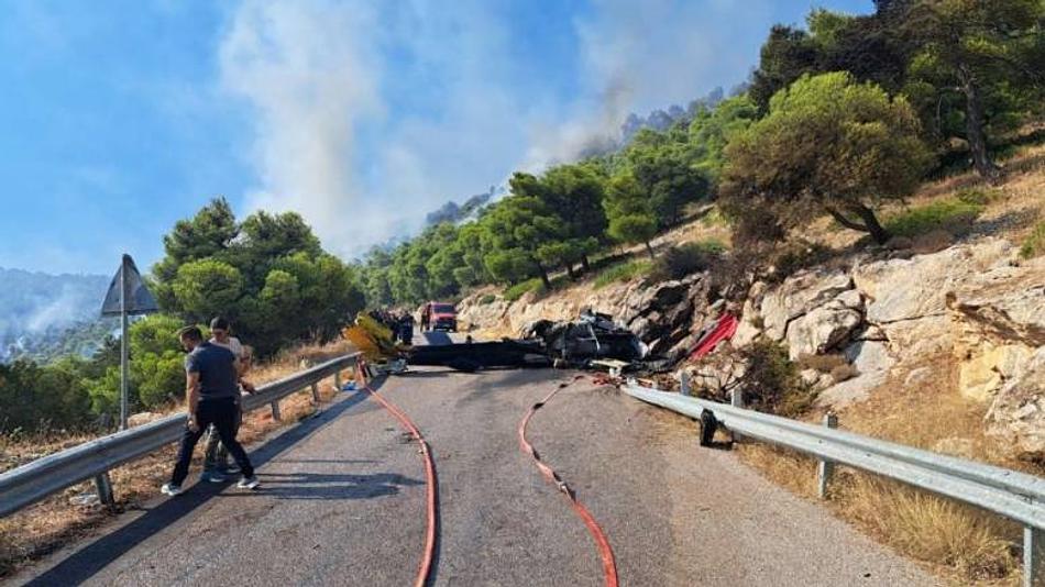 Μεταφορά συντριμμιών στο Τατόϊ για αυτοψία μετά το αεροπορικό δυστύχημα του Αυγούστου