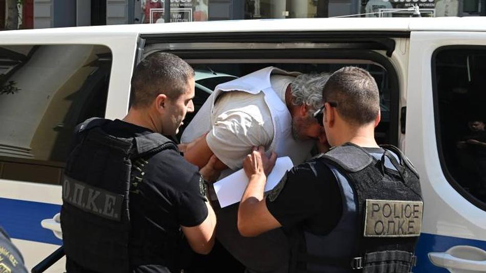 Αίτημα αποφυλάκισης για τον 65χρονο κατηγορούμενο για τους θανάτους μητέρας και γιου στον Λόγγο