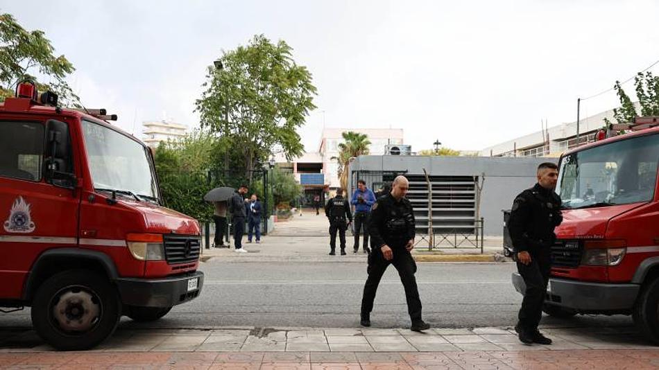 Έκκληση για έλεγχο της οσμής αερίου στο σχολικό συγκρότημα της Γκράβας από τον Χάρη Δούκα
