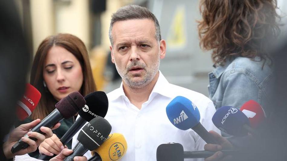 Δύσκολες στιγμές μετά την έκρηξη: Επικίνδυνα κτήρια και ανάγκη άμεσων ελέγχων