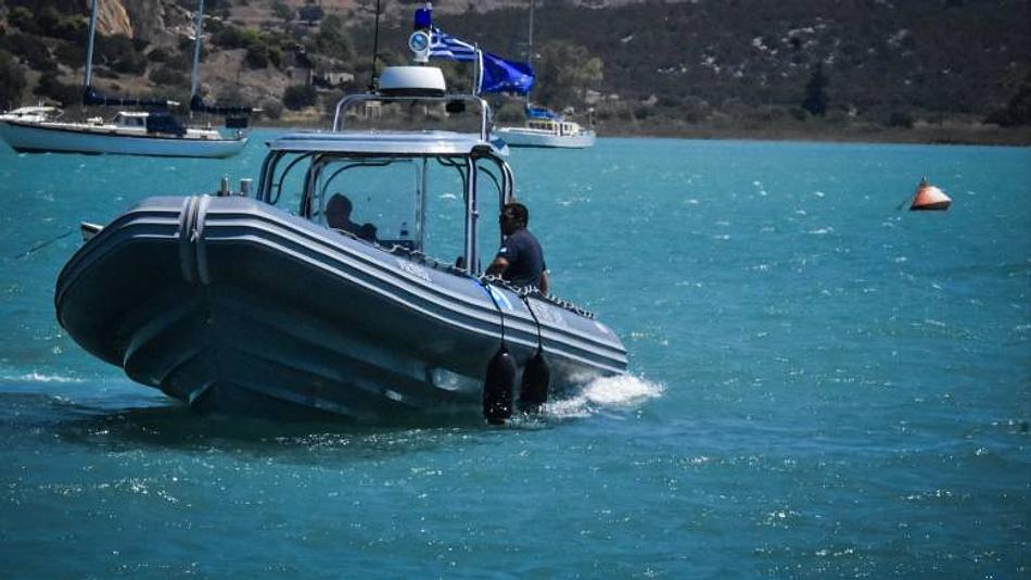 Διάσωση 32 επιβατών σε λέμβο νότια της Γαύδου από σκάφος της Frontex