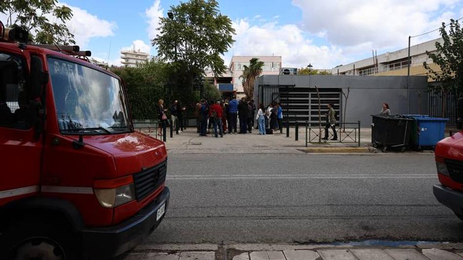 Κλειστά τα σχολεία της Γκράβας λόγω ανησυχιών για την ασφάλεια από οσμή φυσικού αερίου