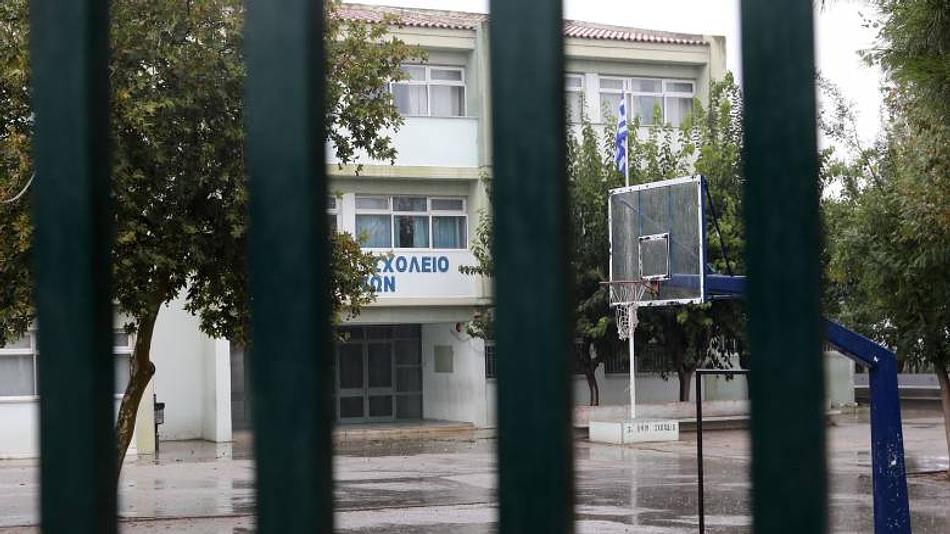 Παράταση αναστολής λειτουργίας σχολείων και αθλητικών εγκαταστάσεων στη Ρόδο λόγω κακοκαιρίας