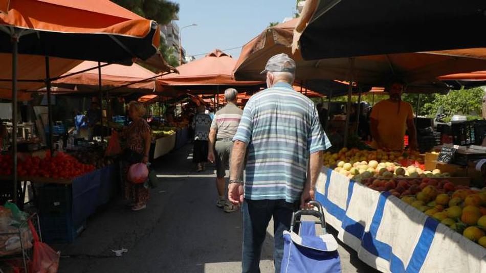 Νέες ρυθμίσεις για τη λειτουργία των λαϊκών αγορών και την ενίσχυση των παραγωγών