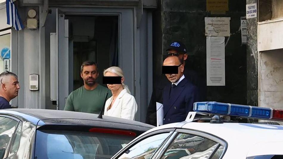Έρευνες για λογαριασμό εκατομμυρίων που συνδέεται με ξέπλυμα χρημάτων