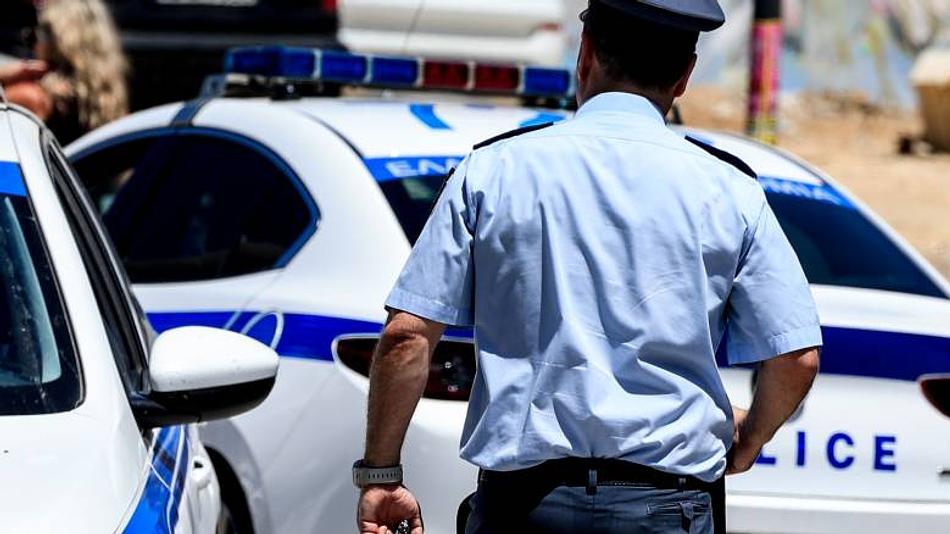 Δραστηριότητα διαρρηκτών με καταδίωξη και εγκατάλειψη χρηματοκιβωτίου στην Εθνική Οδό