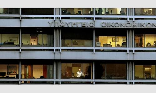ΥΠΕΘΟ: Σφοδρή κριτική στις προτάσεις Τσίπρα για μείωση τιμών καυσίμων