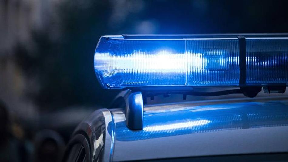 Επιβάτες οχήματος διασώθηκαν μετά από πτώση στη θάλασσα