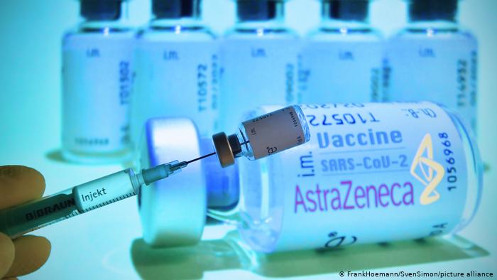 Εμβόλιο AstraZeneca: «Βαβέλ» η ΕΕ – Χωρίς κοινή θέση για τα όρια ηλικίας