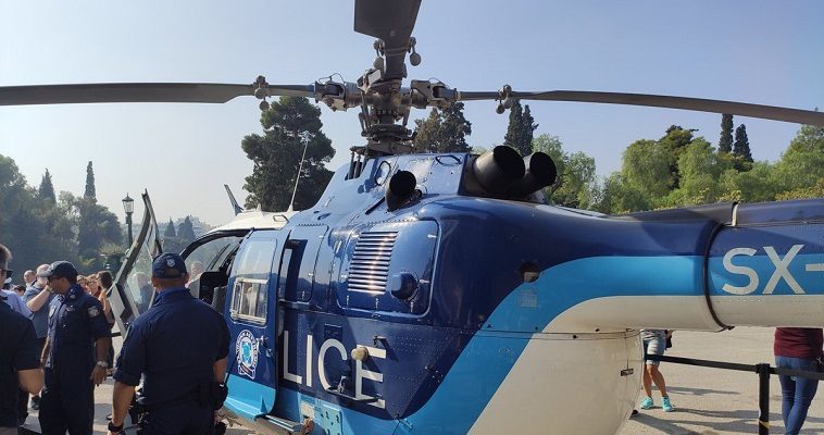 Γιορτή της Αστυνομίας: Εντυπωσιακή επίδειξη ανδρών της ΕΚΑΜ στο Ζάππειο… (BINTEO)
