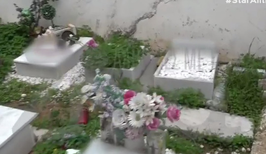 Έξαλλος πατέρας ζητά την εκταφή του μωρού του από το παράνομο νεκροταφείο στα Καλύβια Αττικής