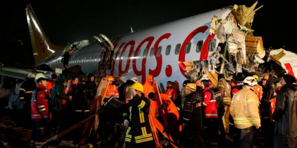 Σοκάρει το βίντεο της συντριβής του αεροσκάφους στην Κωνσταντινούπολη – Είχε νεκρούς τελικά – Που οφείλεται το δυστύχημα!