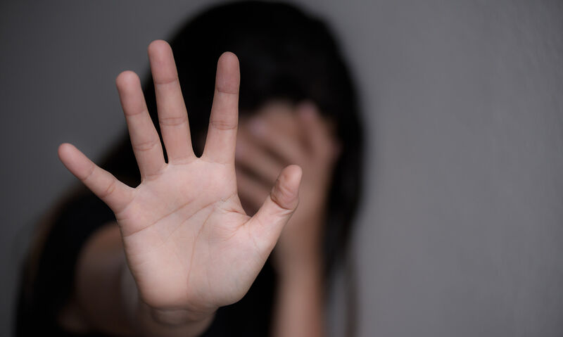 Βιασμοί παιδιών στα Πετράλωνα: «Μήπως τα προκαλεί ο γιος μου επειδή είναι όμορφος;» είπε η μητέρα