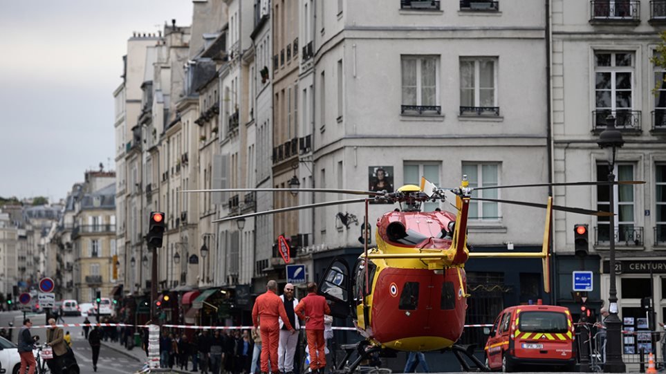 Μακελειό στο Παρίσι: Τέσσερις οι νεκροί αστυνομικοί