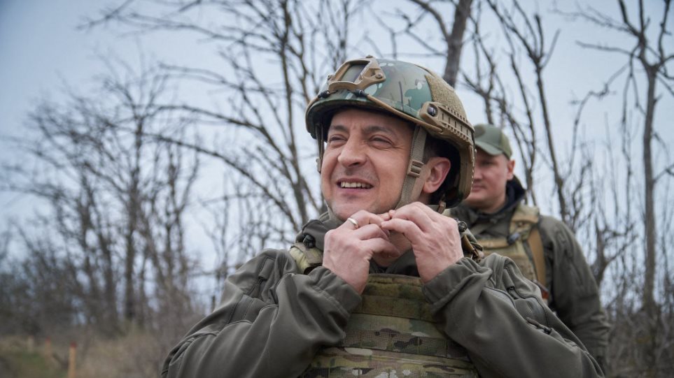 Ρωσία-Ουκρανία: Στα ύψη η ένταση – Ο Ζελένσκι υπέγραψε νόμο για την κλήση εφέδρων για στρατιωτική υπηρεσία