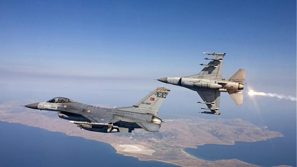 Συνεχίζονται οι τουρκικές προκλήσεις στο Αιγαίο – 30 παραβιάσεις από τρία αεροσκάφη