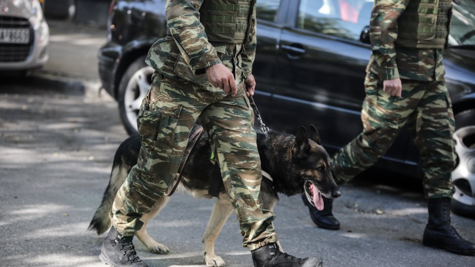 Συναγερμός στα νησιά: «Θωρακίζονται» ακόμα και με στρατιωτικούς σκύλους – Αυξημένη εγρήγορση στο Καστελόριζο