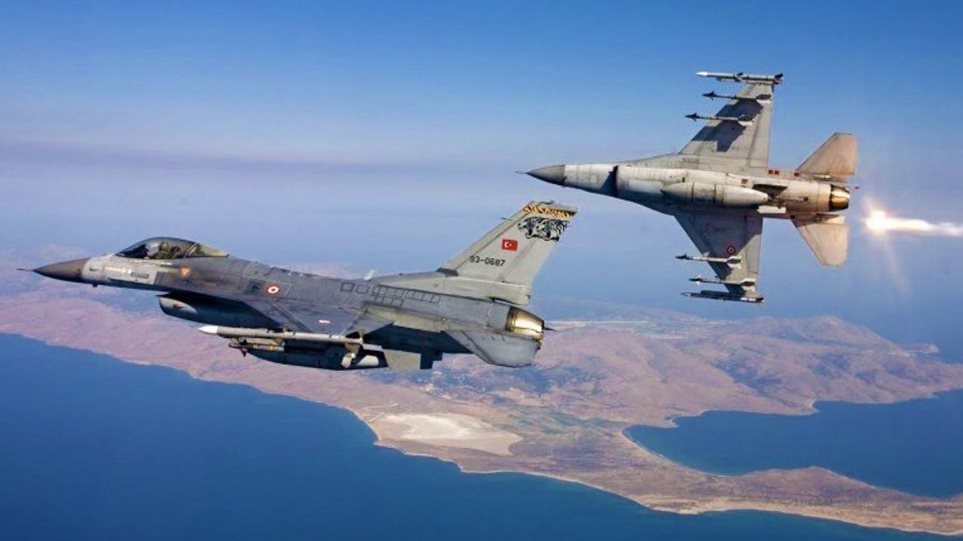 Υπερπτήσεις τουρκικών F-16 πάνω από Ανθρωποφάγους, Μακρονήσι και Οινούσσες!