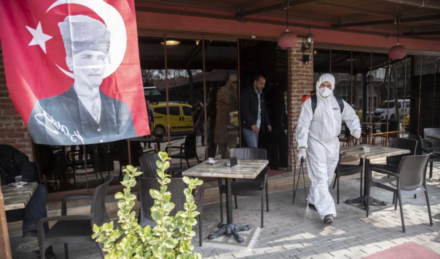 Κορονοϊός στην Τουρκία: Έτσι κρύβουν χιλιάδες κρούσματα και νεκρούς!
