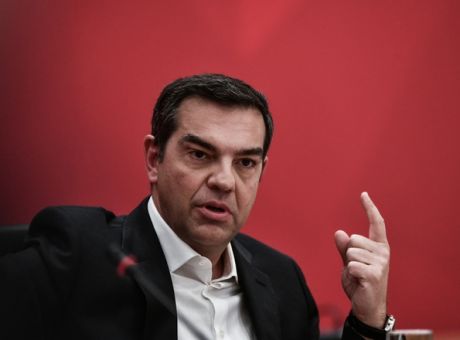 ΣΥΡΙΖΑ για το μπλόκο στο κόμμα Κασιδιάρη: Με ευθύνη της κυβέρνησης δεν υπήρξε ευρύτατη πλειοψηφία