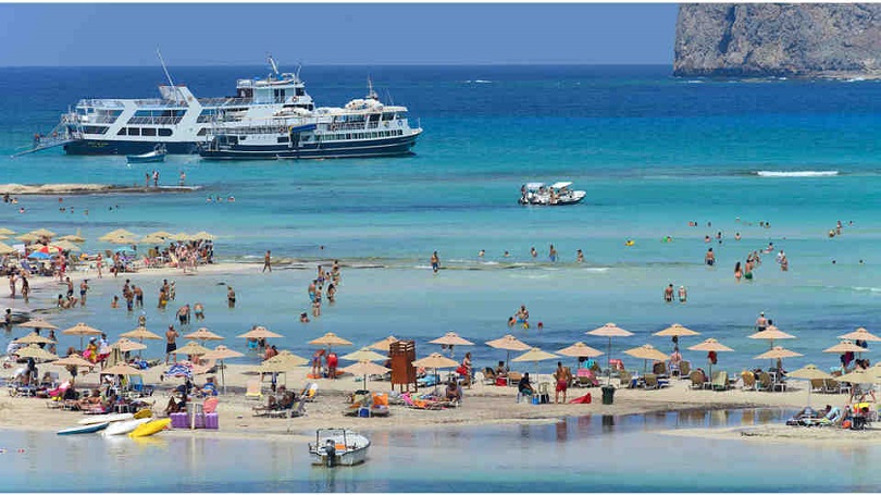 Τουρισμός: Το προφίλ και τα χρήματα που ξοδεύουν Αμερικανοί τουρίστες για να κάνουν διακοπές στην Ελλάδα