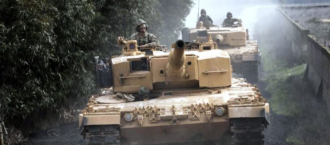 «Μυρίζει μπαρούτι»: Γιατί κηρύχθηκε στρατιωτικός νόμος στην Τουρκία!