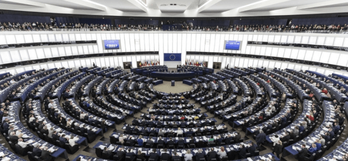 Δημοσκόπηση Ευρωκοινοβουλίου: Στις 12 μονάδες η διαφορά ΝΔ-ΣΥΡΙΖΑ στις ευρωεκλογές