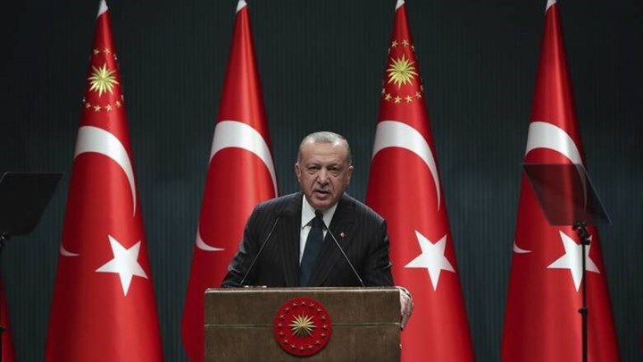 Δεν σταματά πουθενά! Προκλητικός ξανά ο Ερντογάν: Η Τουρκία έχει δικαίωμα να επεμβαίνει όπου υπάρχει βία – Από Λιβύη έως Σομαλία