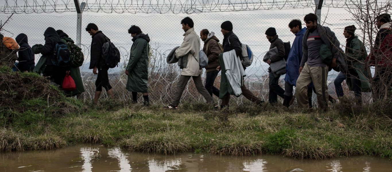Έβρος: Καταδιώξεις διακινητών & παράνομων μεταναστών από την ΕΛ.ΑΣ. – Τραυματισμοί και πτώσεις σε χαράδρα!