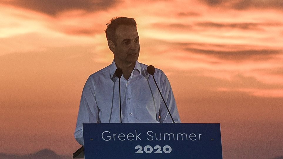 Το ηλιοβασίλεμα της Σαντορίνης ταξίδεψε σε όλο τον κόσμο! Τι λένε τα διεθνή Μέσα Ενημέρωσης για το άνοιγμα του τουρισμού στην Ελλάδα (ΦΩΤΟ)