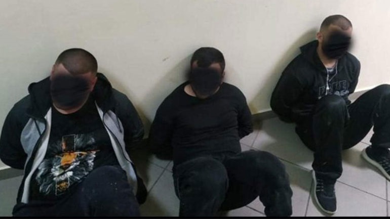 Κινηματογραφική σύλληψη διαρρηκτών στο Κορωπί εν ώρα «δουλειάς» (φωτο)