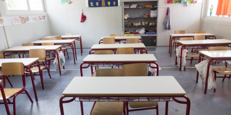 Αρση μέτρων στα σχολεία: Δεν θα ανοίξουν δημοτικά και νηπιαγωγεία πριν την 1η Ιουνίου