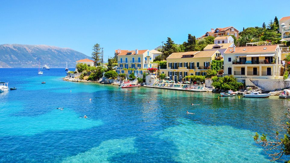 Κομισιόν: Εγκρίθηκε το ελληνικό πρόγραμμα 800 εκατ. ευρώ, για την στήριξη του τουρισμού