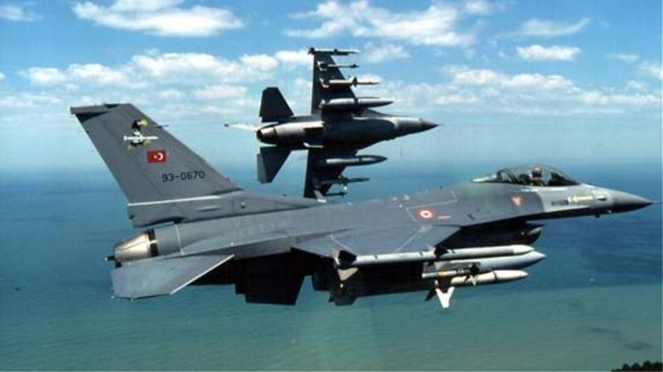 Υπερπτήσεις κατά κύματα τουρκικών F-16: Πέταξαν στα 7.000 πόδια πάνω από Παναγιά και Οινούσσες!
